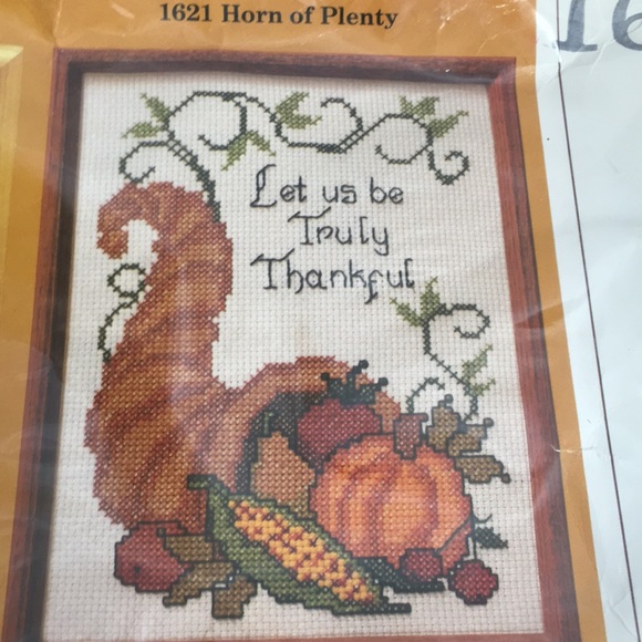 Creative vintage cross-stitch pattern Welcome Sampler & Horn of Plenty - Picture 3 of 6